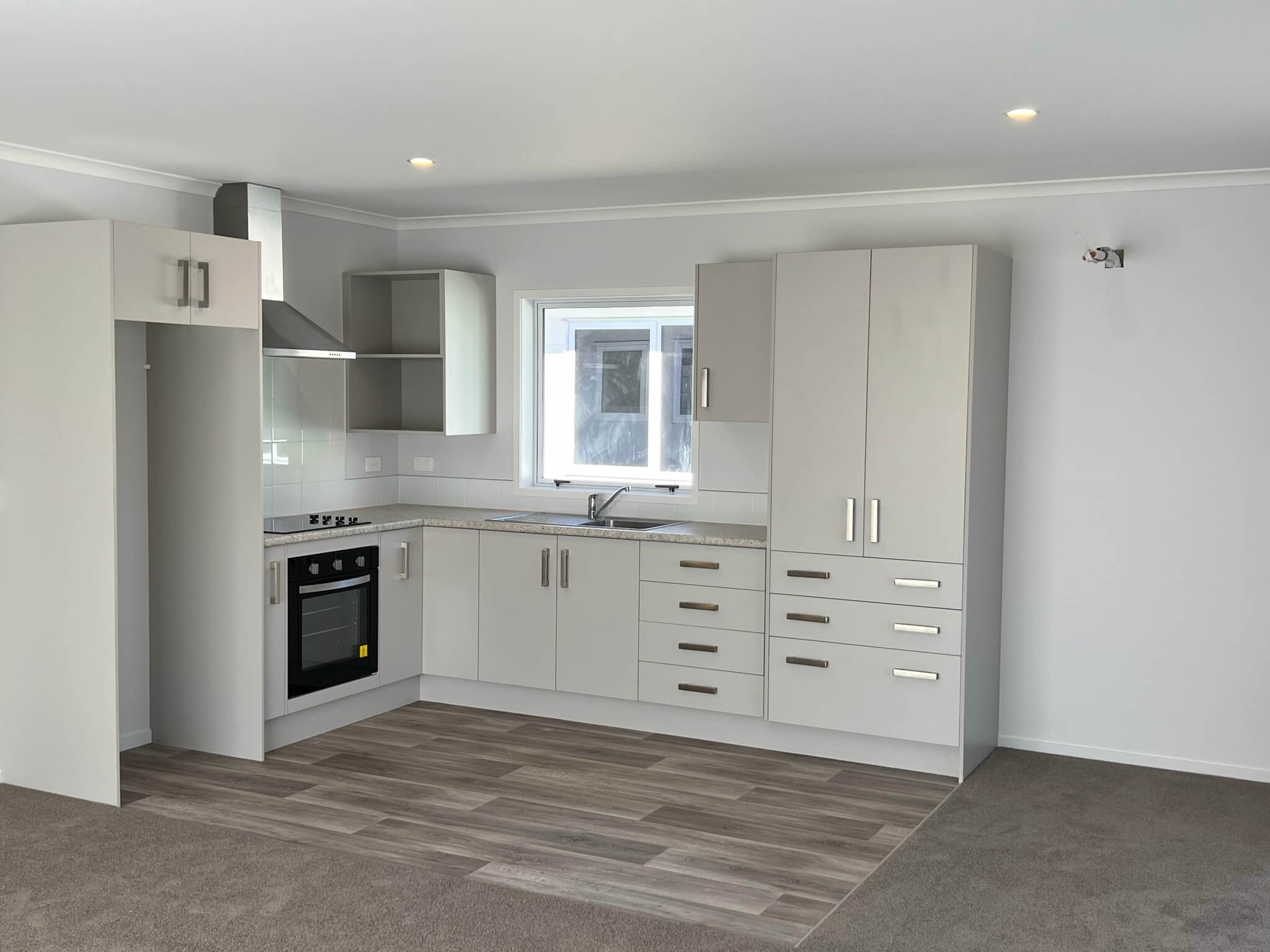 corner kitchen - Ezyline Homes - New Zealand